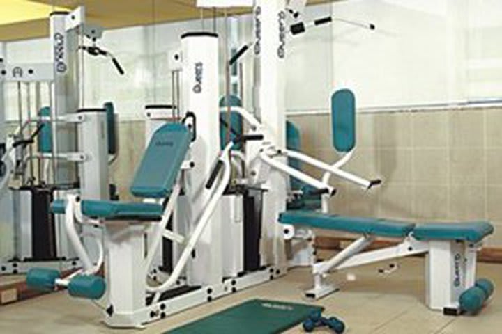 El hotel Mirasol Copacabana cuenta con un gimnasio completamente equipado