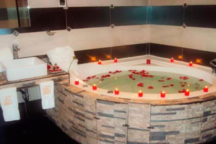 Las suites tienen jacuzzi