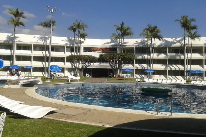 Sun loungers by the pool