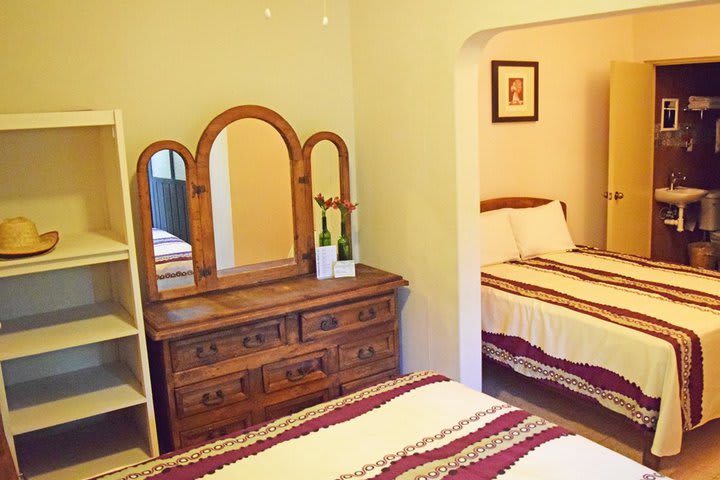 Standard quadruple guest room