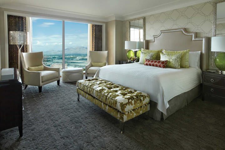 Four Seasons Hotel in Las Vegas has 424 guest rooms