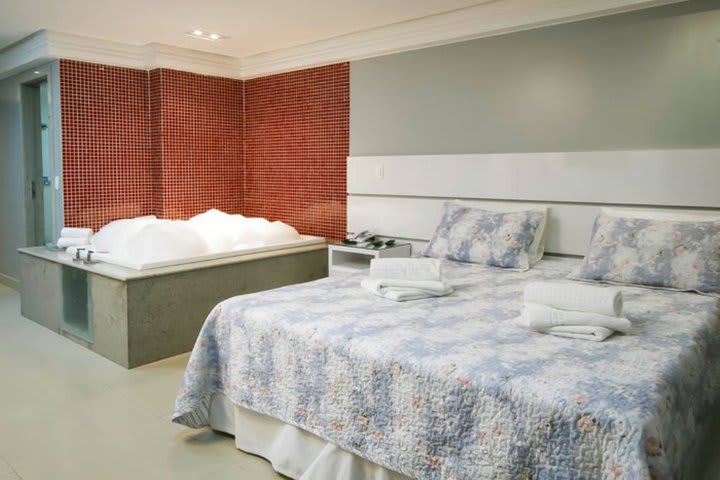 Some suites at the Brisa Tower Hotel offer a Jacuzzi