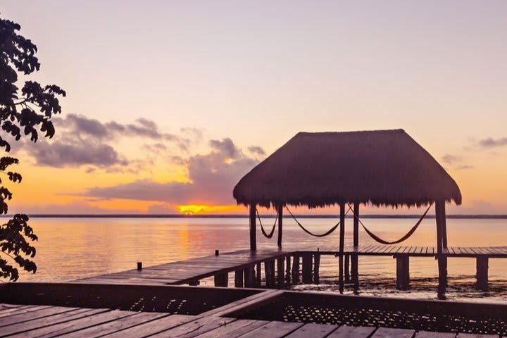 Hotel frente a la laguna de Bacalar