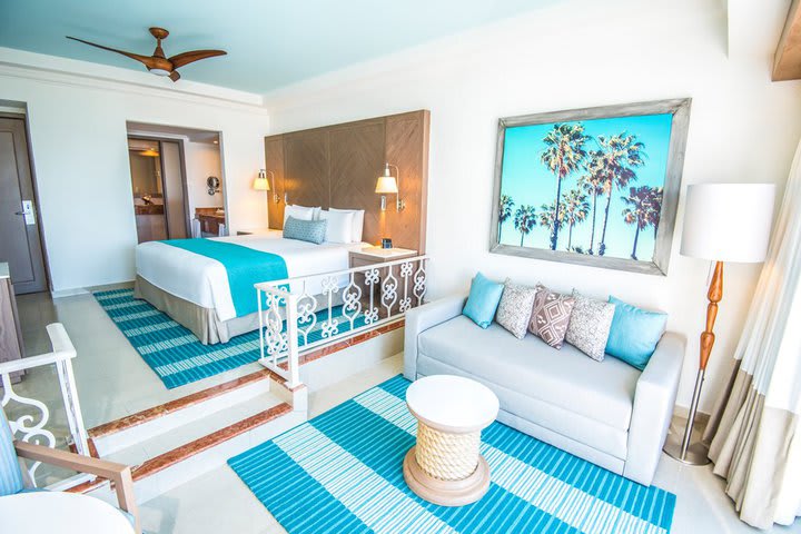 Junior suite with lagoon view