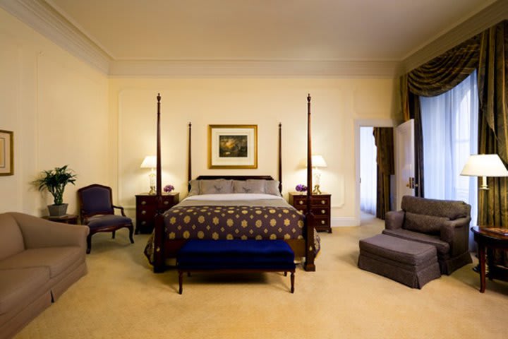 Deluxe suite at the Palace Hotel