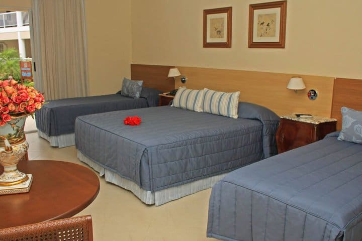 Habitación del Coral Beach Resort