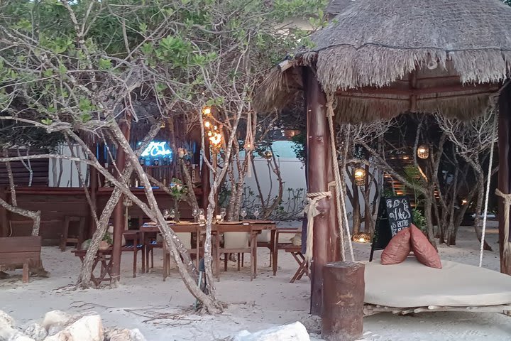 Bar en el club de playa