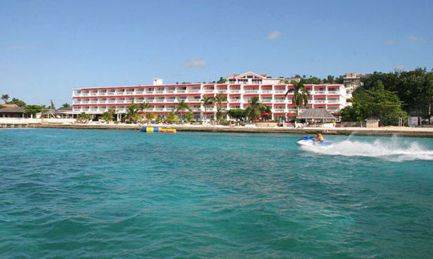 Grand Decameron Montego Beach, A Trademark All-Inclusive Resort