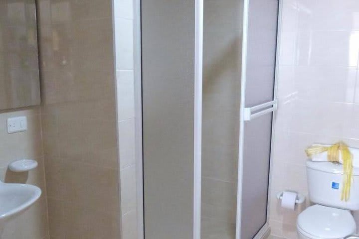 Interior de un baño privado