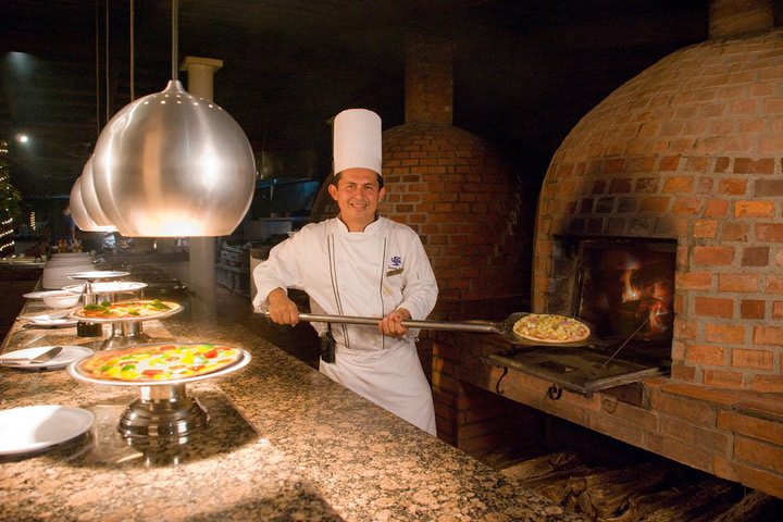 Piazzetta dei Forni restaurant prepares the best pizzas in the destination