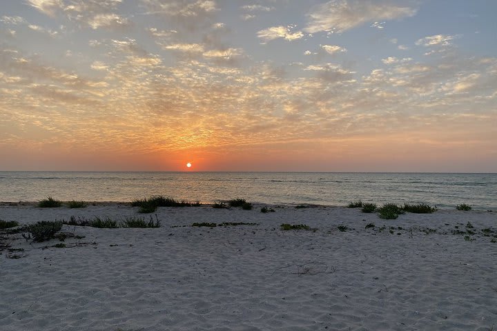 Playa al atardecer