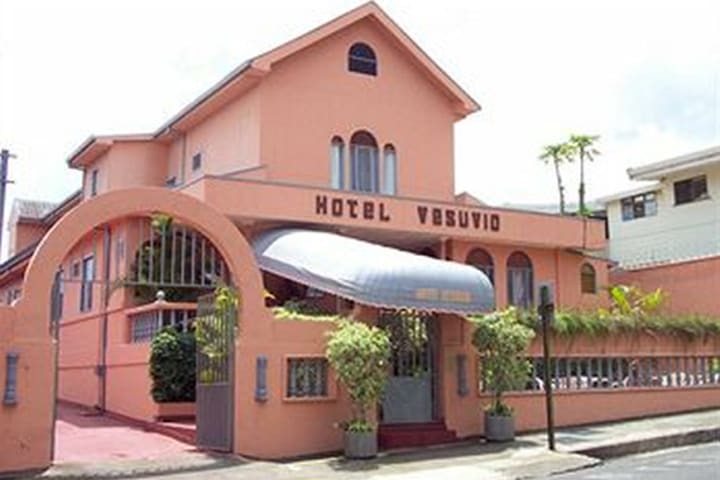 Hotel Vesuvio Inn