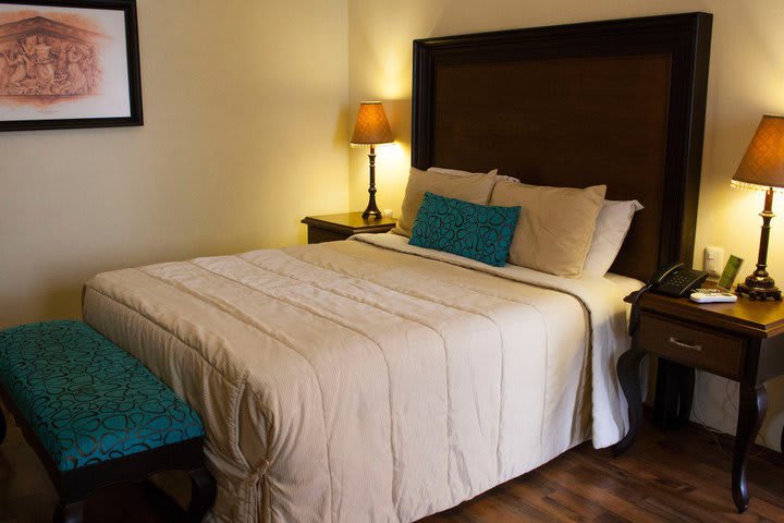 Single room at the Morales Historical and Colonial Downtown Core