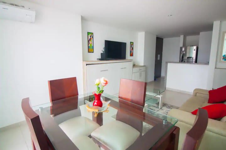 Apartamento 904RES con comedor