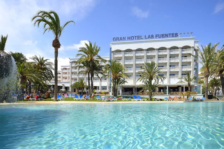 PriceTravel - Viaja fácil, sin pretextos