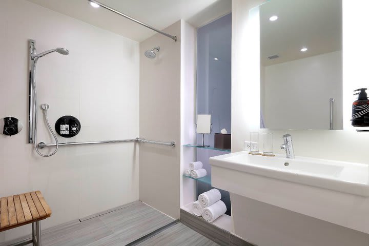 Private bathroom for guests with disabilities