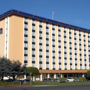 Best Western Plus Grosvenor Airport Hotel