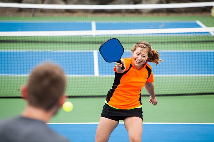 Jugando pickleball