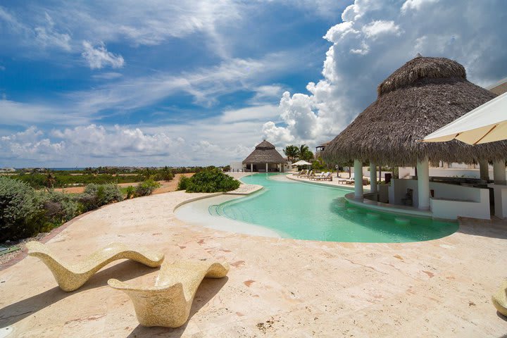 Sun terrace by the pool