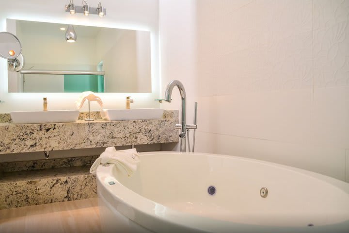 Jacuzzi Suite Alborata