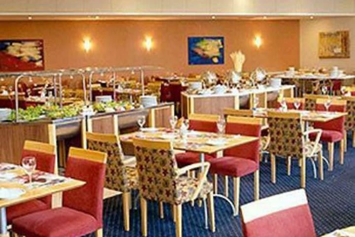 Restaurante del hotel Novotel Três Figueiras en Porto Alegre