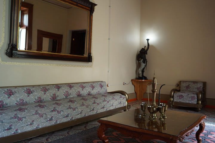 Decoration with period furniture