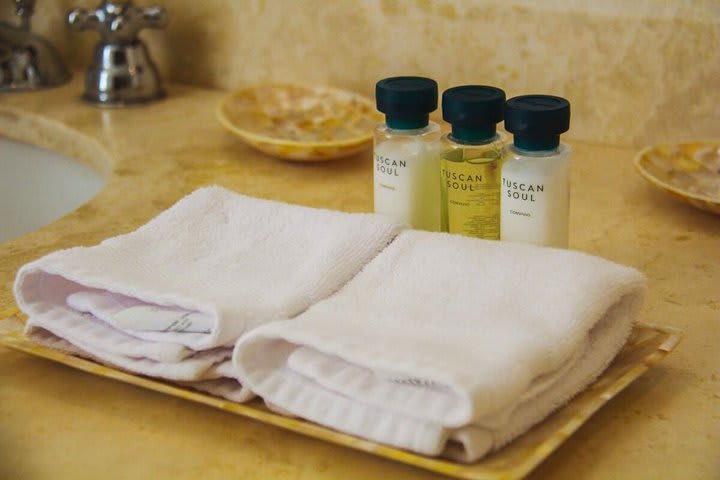 Bath amenities