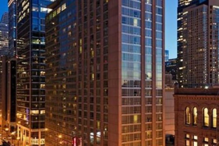 SpringHill Suites by Marriott Chicago Downtown - River North