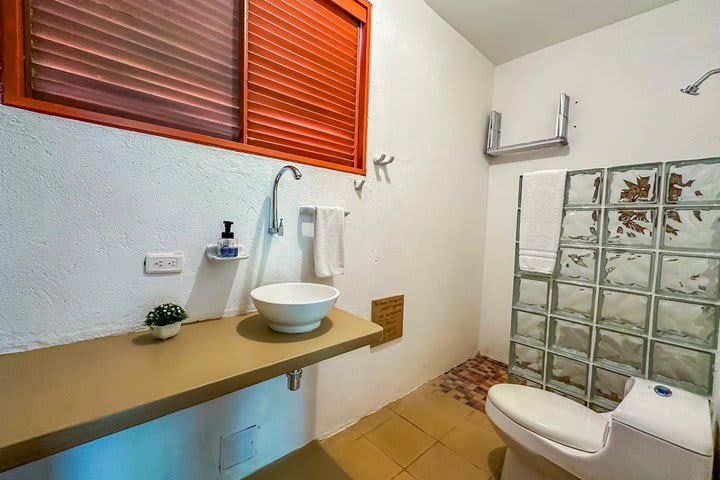 Baño privado de una habitación