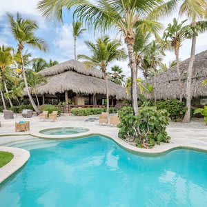 Luxury Villa with Beachfront Eden Roc