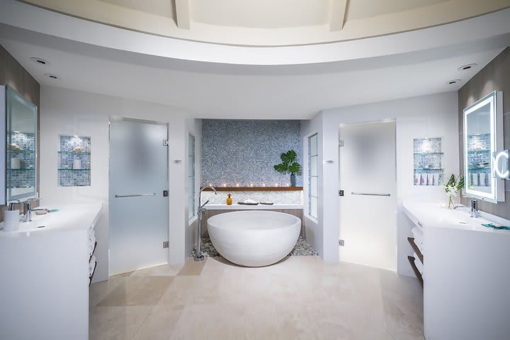Img - Romantic Suite, 1 Bedroom, Garden View (South Seas Royal Rondoval)