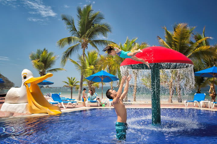 La propiedad tiene un programa de actividades y dinámicas en la piscina