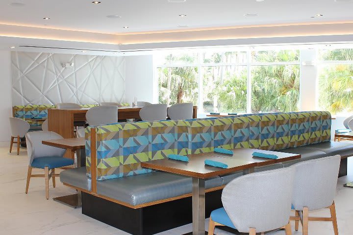 Restaurante Paradise Café