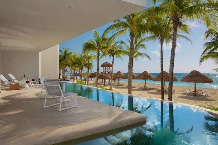 Img - Preferred Club master suite king swim out frente al mar