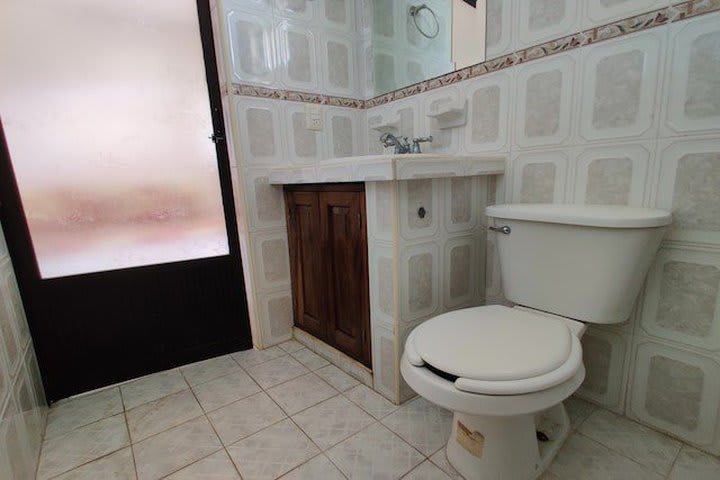 Baño privado de una habitación