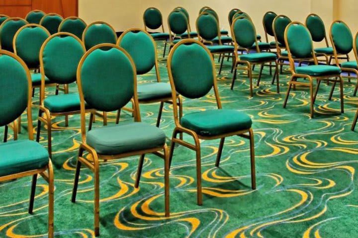 The hotel offers equipped conference facilities