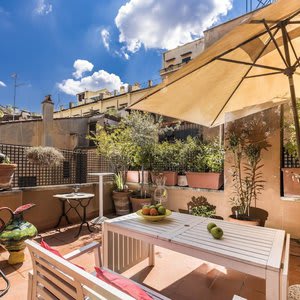 Chiara in Roma With 1 Bedrooms and 1 Bathrooms