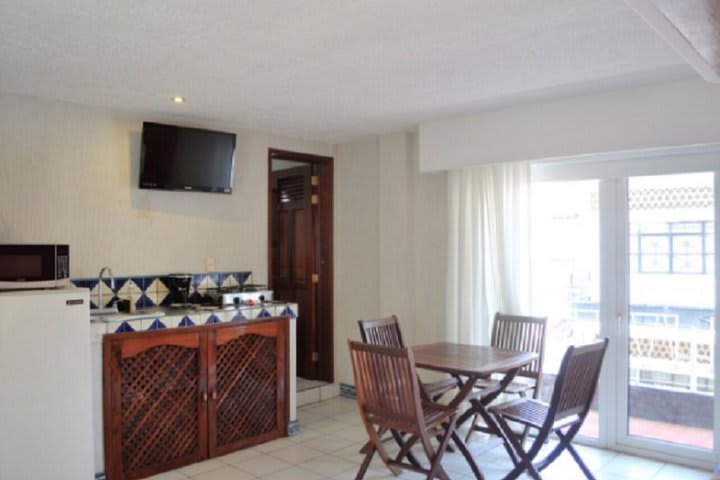 Kitchen in the standard guest room