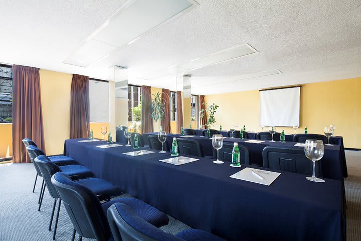 The property has a meeting room for 80 guests