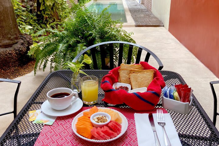 Montaje de un desayuno