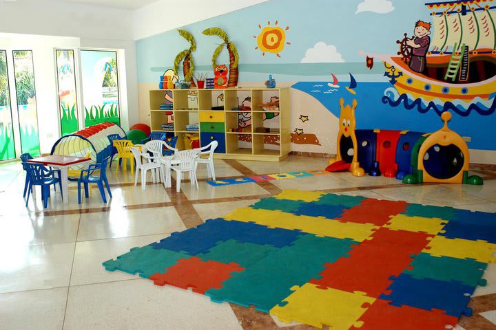 Área de juegos infantiles