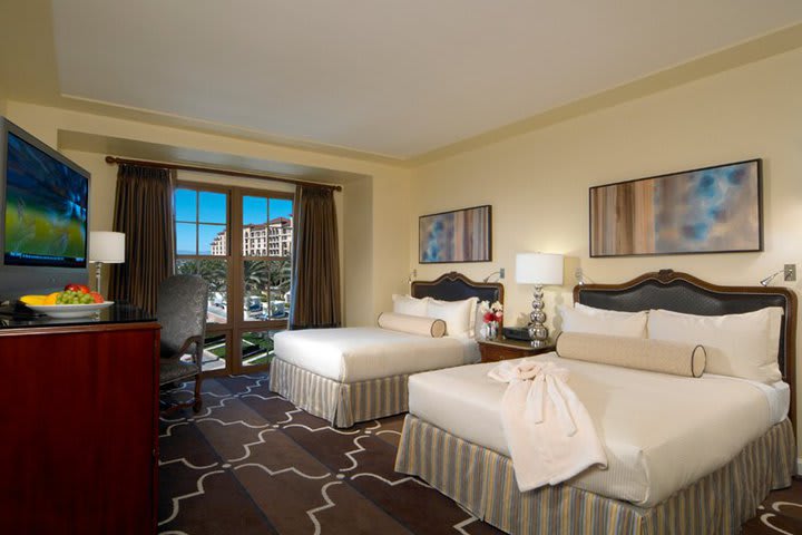 Guest room at Green Valley Ranch in Las Vegas