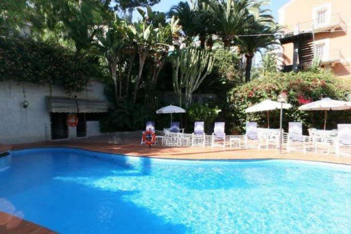 PriceTravel - Viaja fácil, sin pretextos