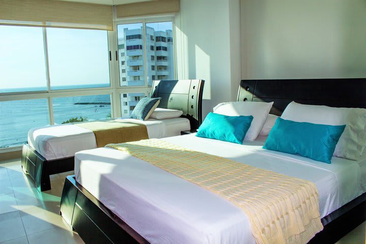 Apartamento con balcón vista al mar