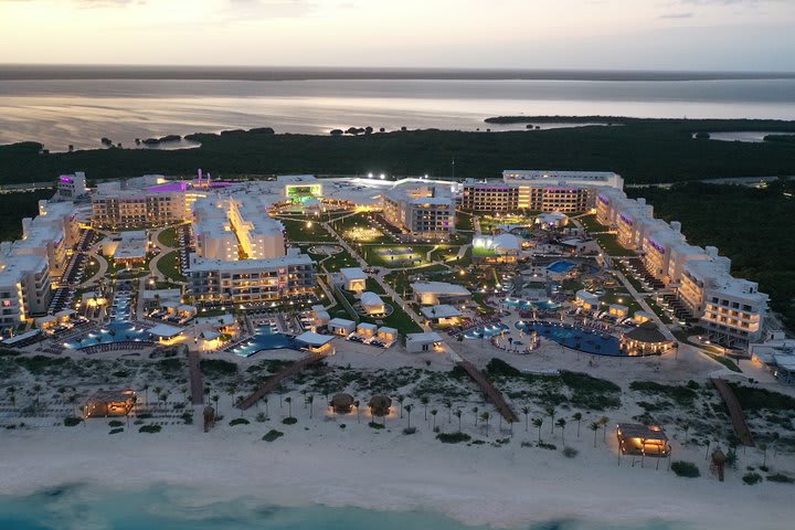 Vista aérea al atardecer