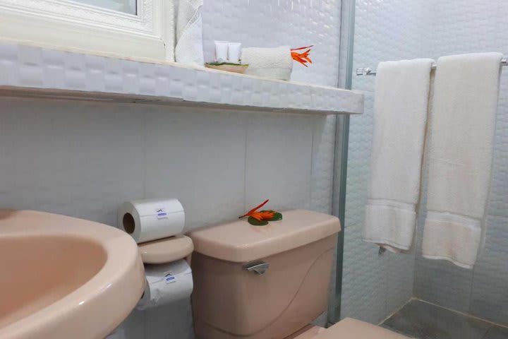 Baño privado de una habitación