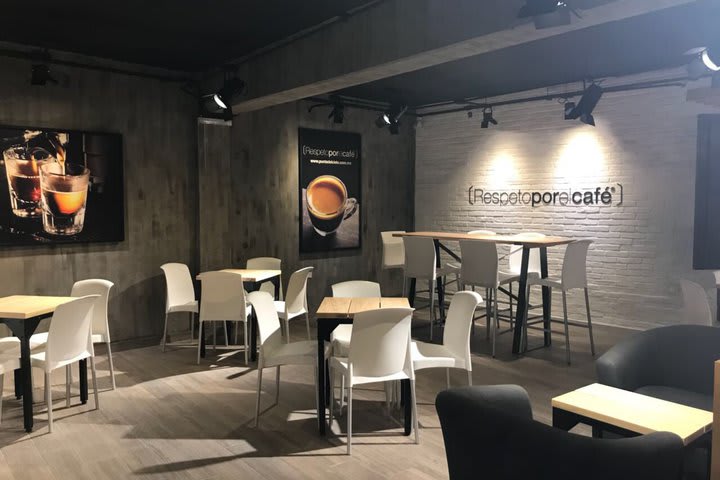 Dining area in the coffeeshop