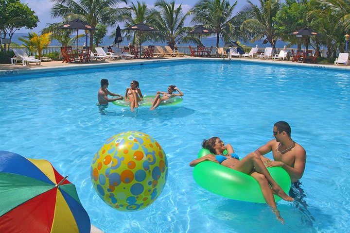 The pool is ideal for a relaxing time