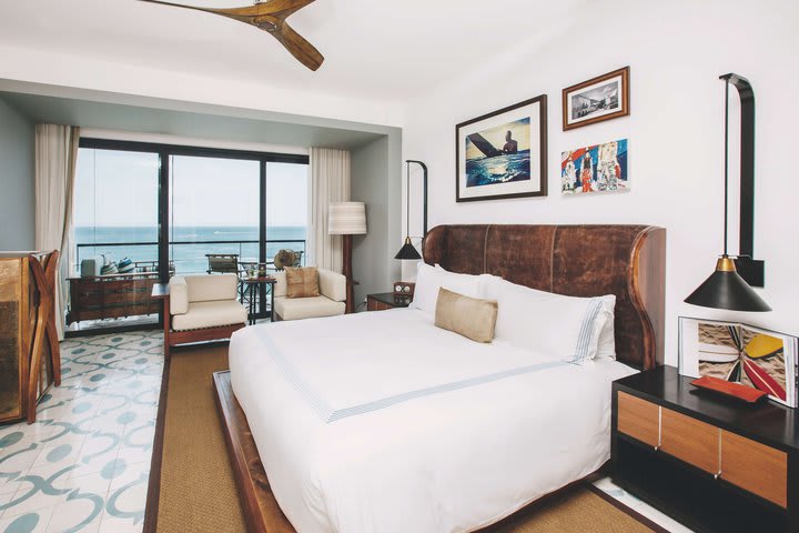 Img - 1 King Bed Deluxe With Ocean View