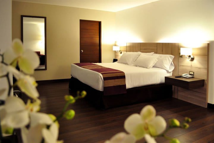 Suite at the Aku business hotel near the San Isidro Business and Financial Center